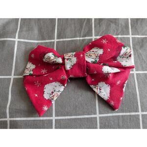 Small shop handmade Christmas Santa hair bow on clip